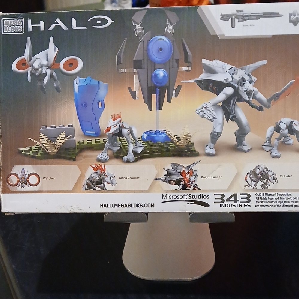 Halo Mega Bloks Promethean Warriors Set - Picture 3 of 3